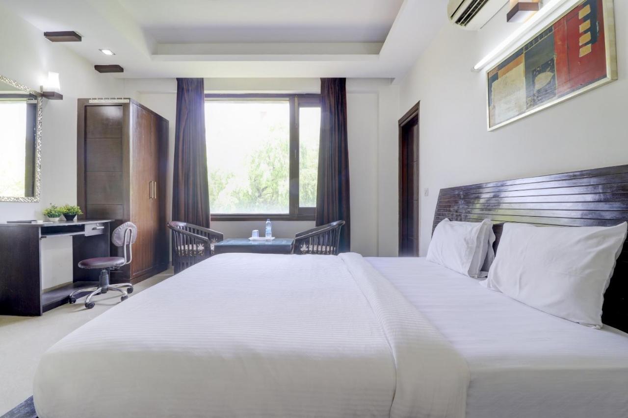 Hotel Dreamz Hospitality Gurgaon Exterior foto