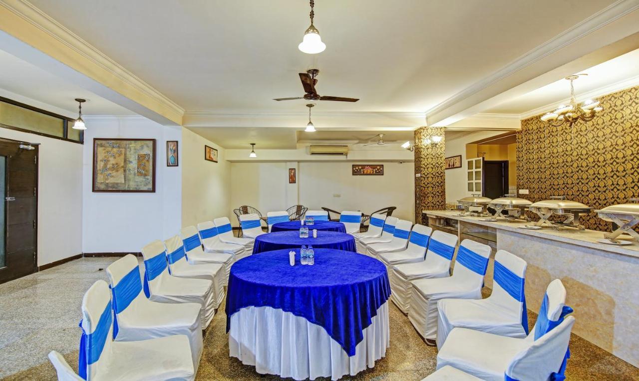 Hotel Dreamz Hospitality Gurgaon Exterior foto