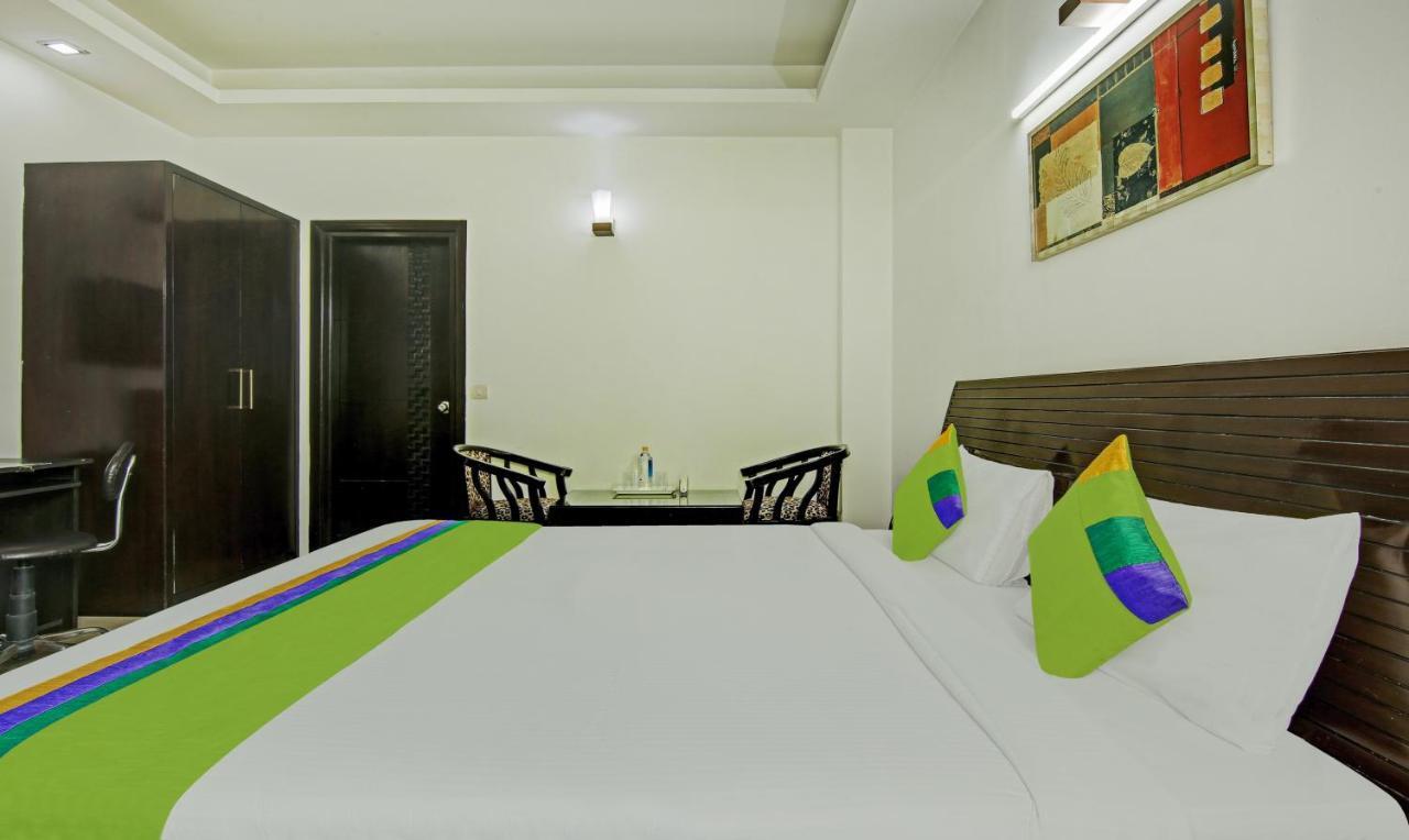 Hotel Dreamz Hospitality Gurgaon Exterior foto
